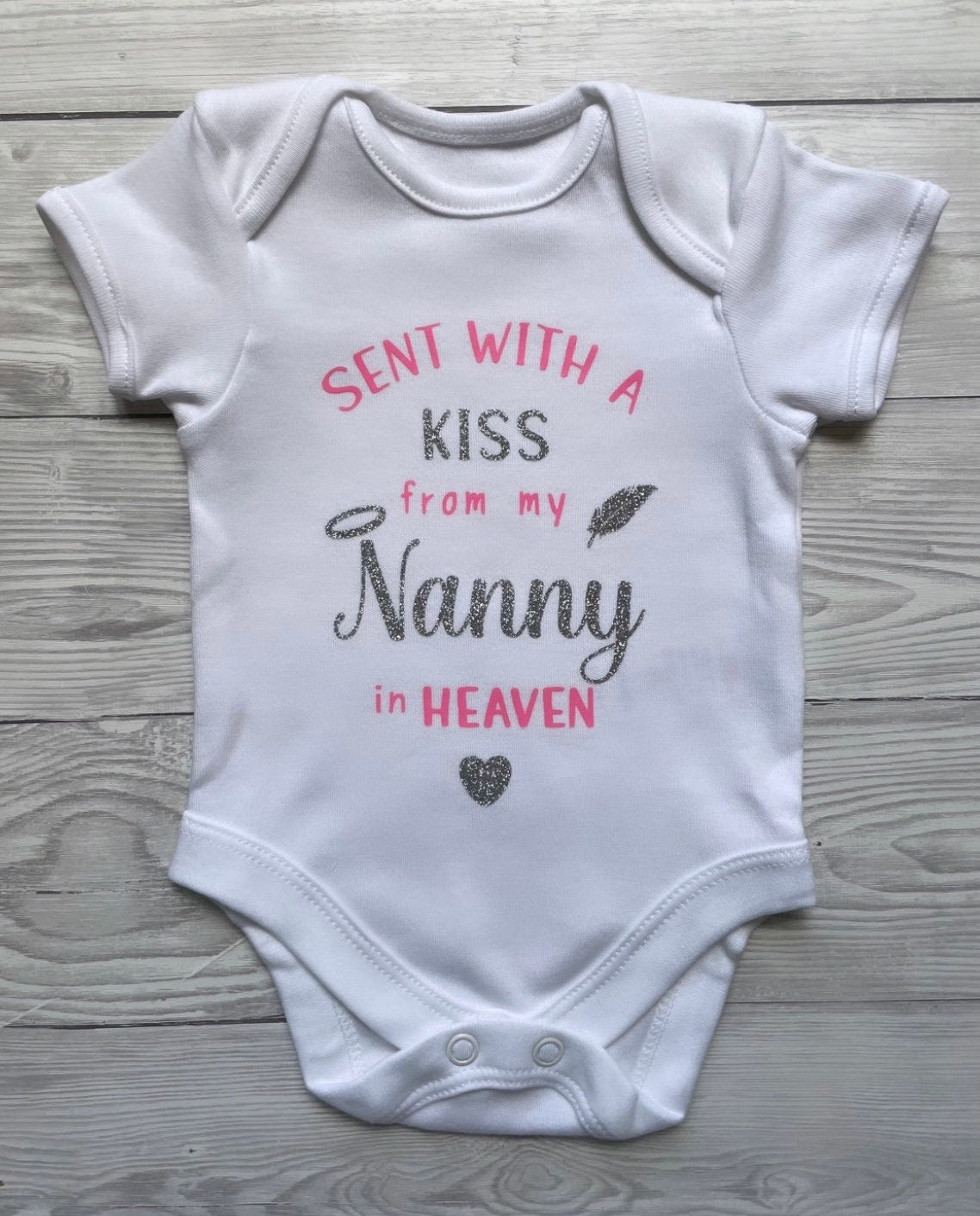 Sent with a Kiss from Heaven - Baby Vest, Baby Boy, Baby Girl, New Baby, Unisex, Personalised Vests,Special Keepsake, Customised