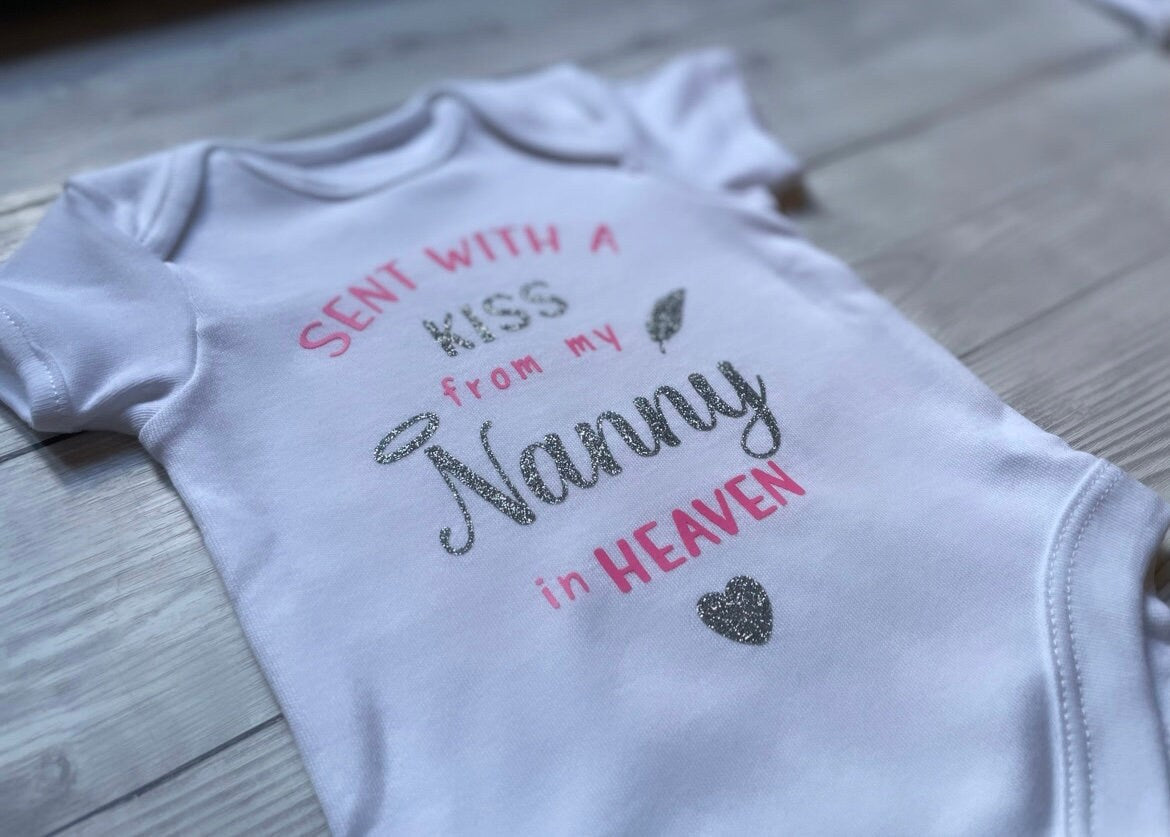 Sent with a Kiss from Heaven - Baby Vest, Baby Boy, Baby Girl, New Baby, Unisex, Personalised Vests,Special Keepsake, Customised